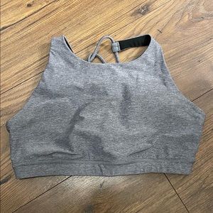 Lululemon, size 6, heathered gray
